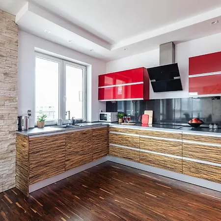 Superapart Konstancinska 2 Апартаменты *